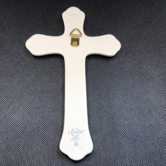 Vintage Lenox China Teasures Lily Porcelain Wall Cross - Picture 4 of 5